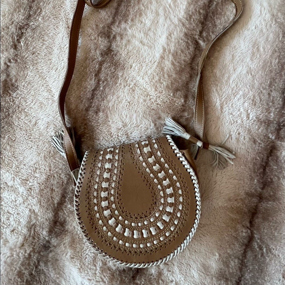 Ukrainian Handmade Leather Crossbody Bag - Picture 2 of 7